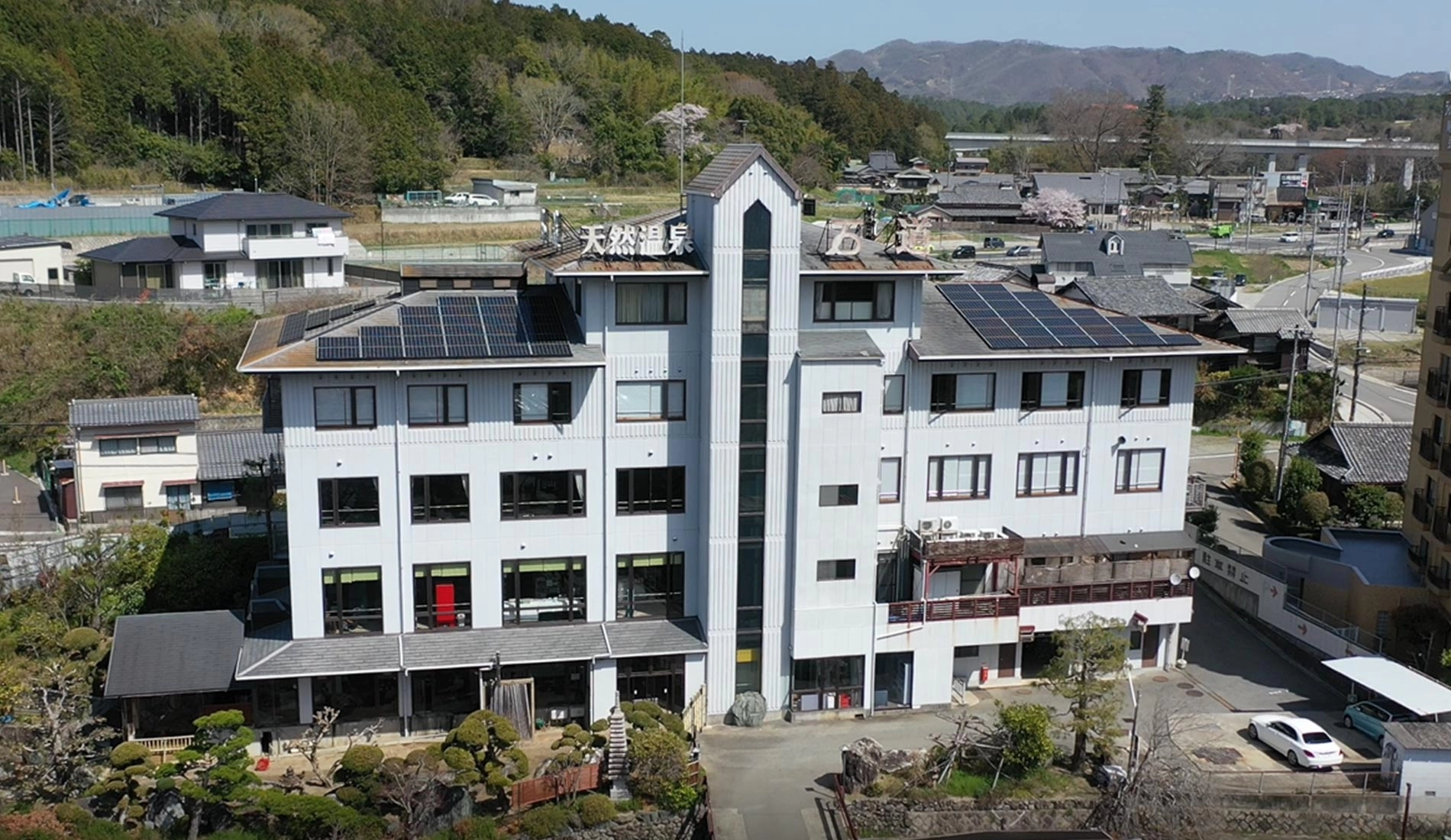 都会近郊の極上隠れ家！天然温泉石道の圧巻効能と日帰りプラン解剖
