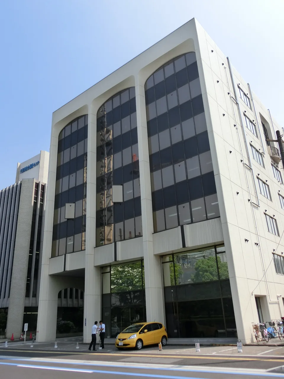 千葉県経営者会館の注意点総括｜アクセス・駐車場・試験会場のリアル
