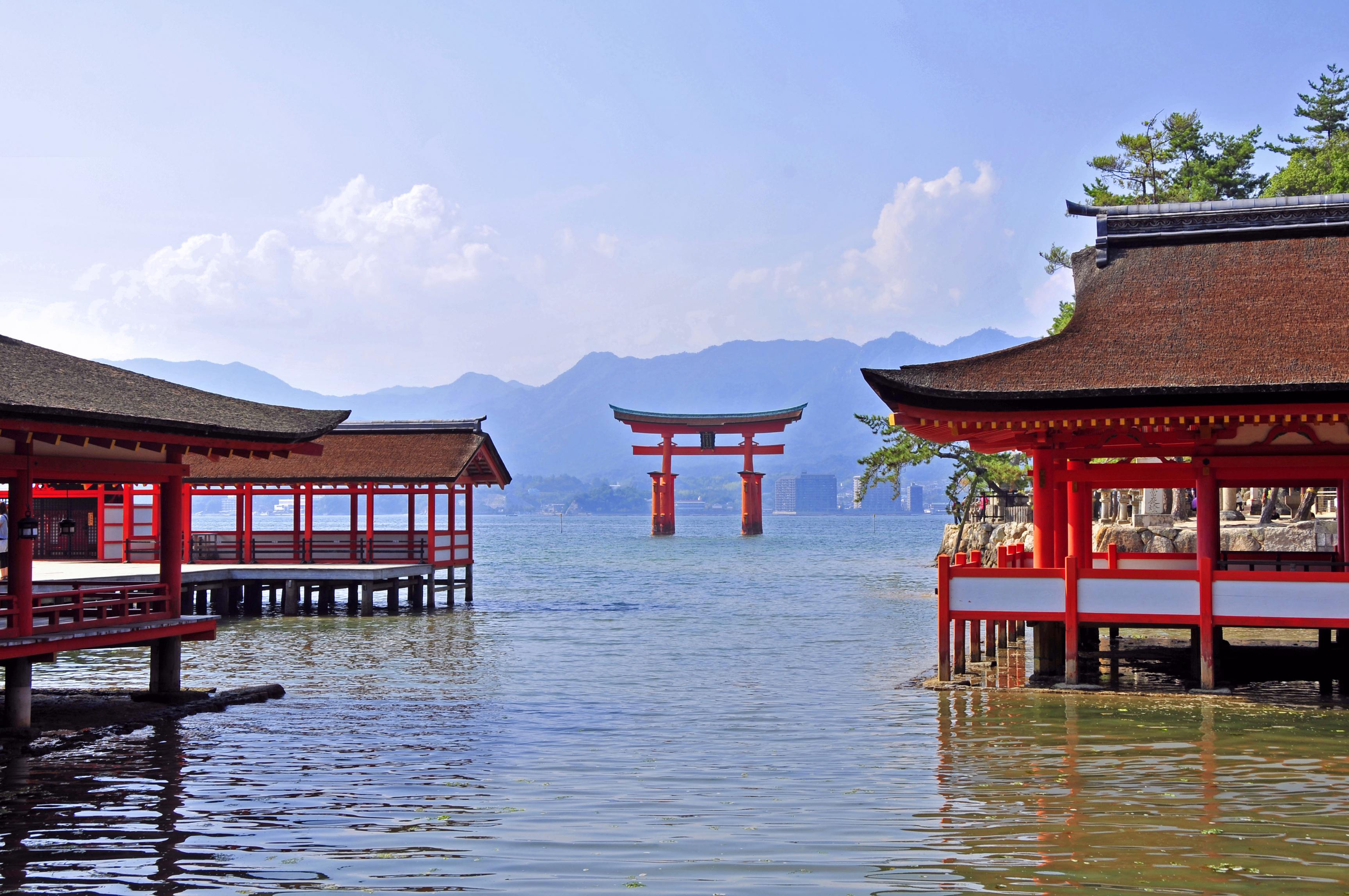 宮島Sa下りの絶景鳥居と名物穴子めし！2026年最新攻略ガイド