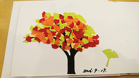 指先から溢れる季節の温もり。なぜ今、令和の秋に「ちぎり絵」が空前のブームとなっているのか？