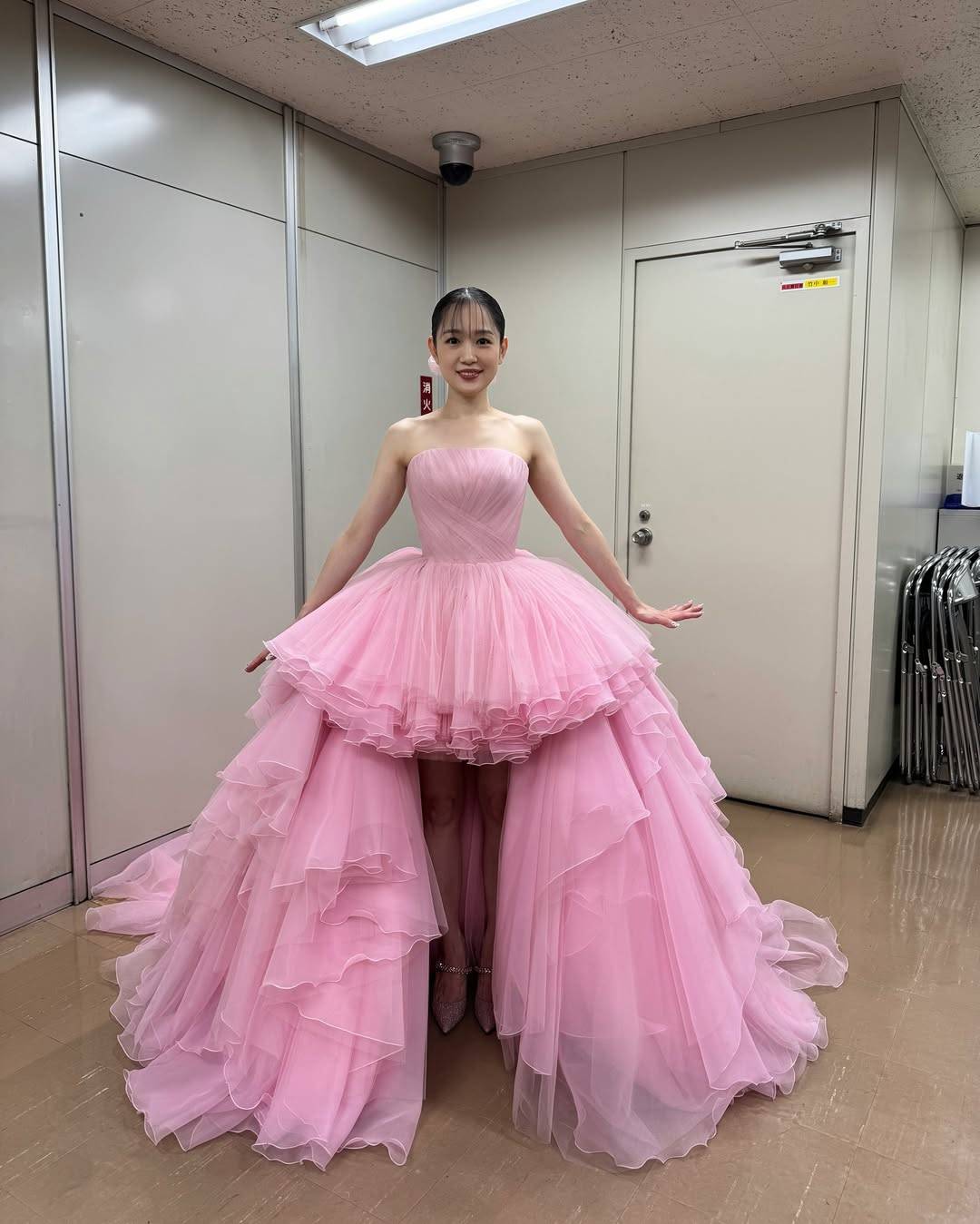 西野カナの美脚に再注目！復帰後の体型変化とスタイル維持の真相