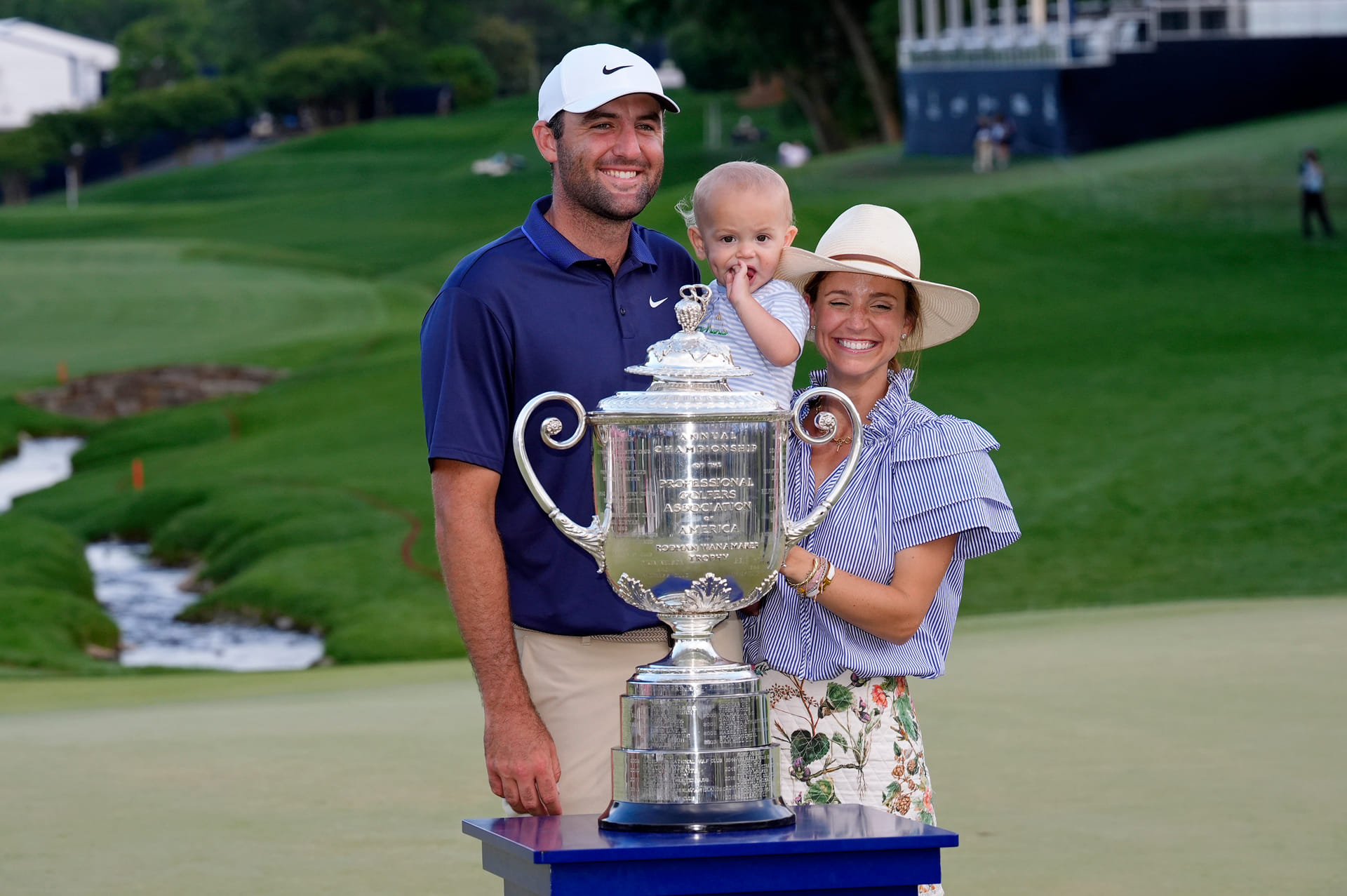 Family First: How Scottie Scheffler Balances World No. 1 Golf with Fatherhood