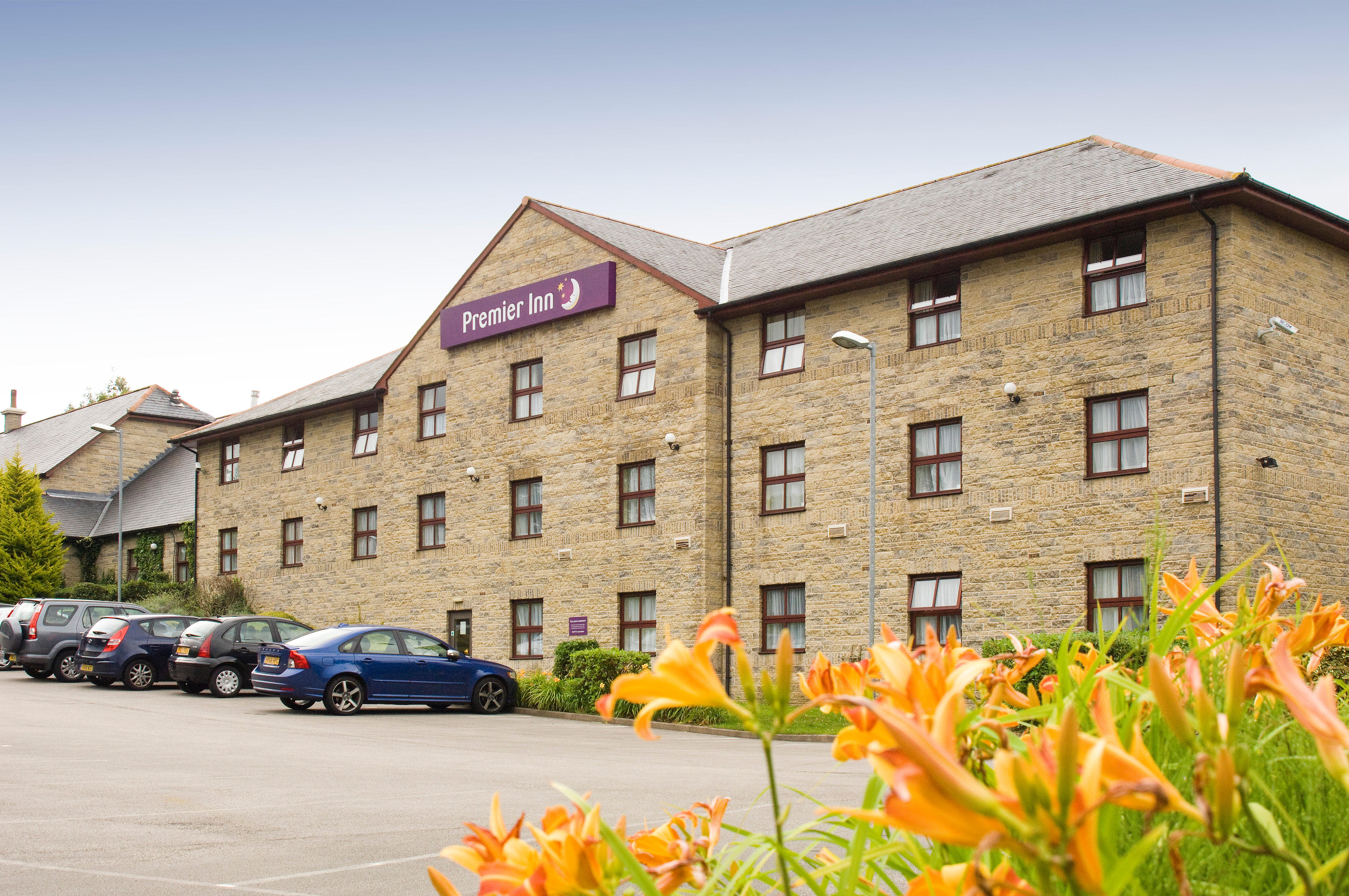 Premier Inn Liverpool John Lennon Airport Hotel