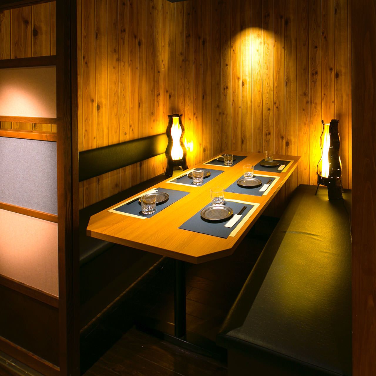 2026年、日本の夜が変わる。「居酒屋 個室」新時代がもたらす空前のプライベート空間ブームと進化する外食カルチャーの最前線
