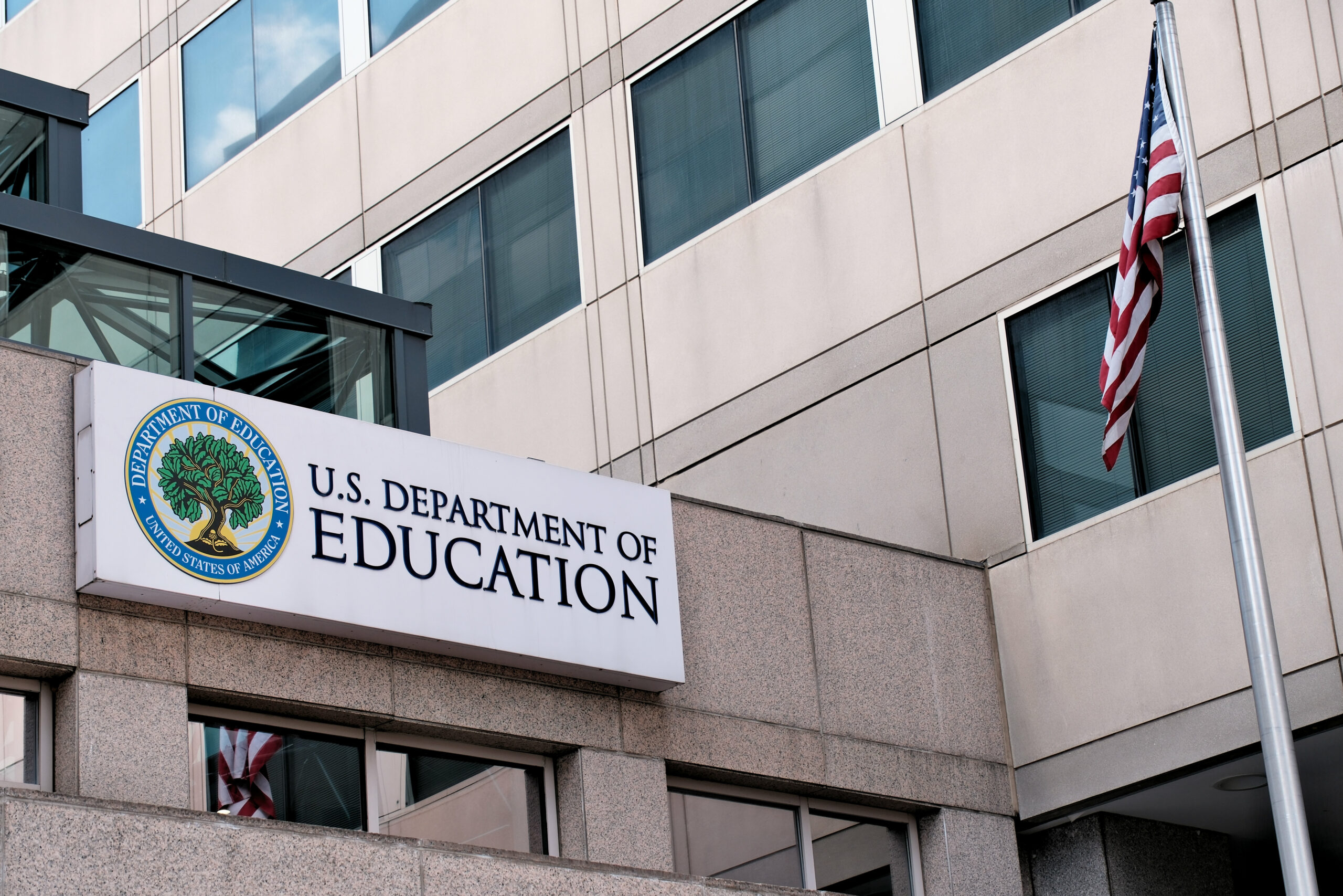 The Us Department of Education Reaches Its Goals By