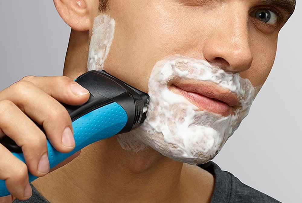 Can You Use Shaving Foam with an Electric Shaver