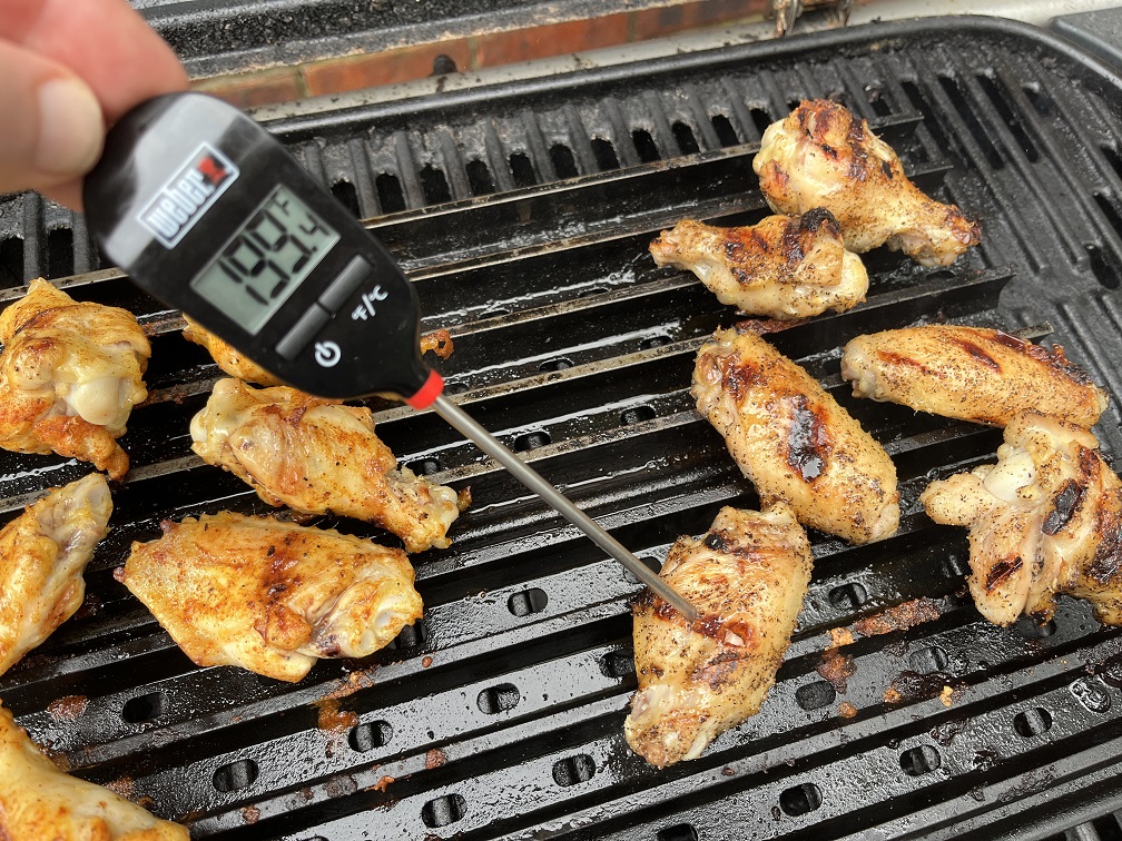 What Temperature Do You Fry Chicken Wings At