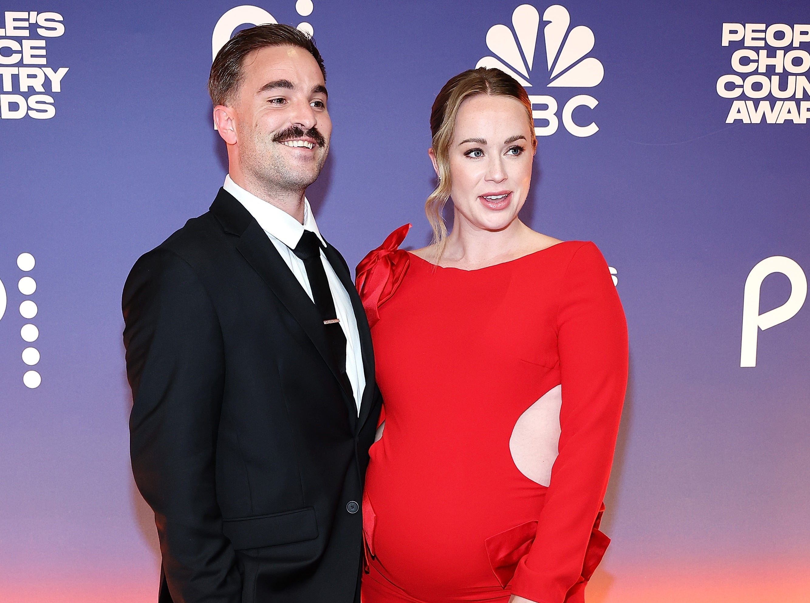 The Leavitt Family Fortune: Breaking Down Conner and Whitney’s Combined Net Worth After Dwts