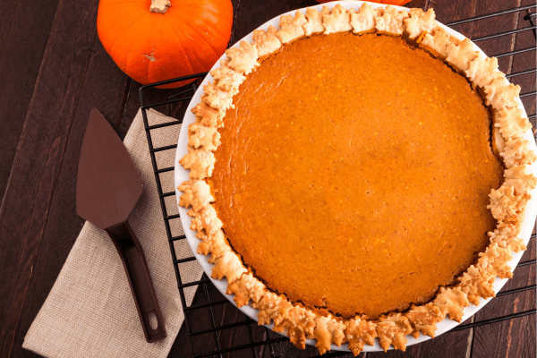 How Long to Let Pumpkin Pie Cool Before Cutting