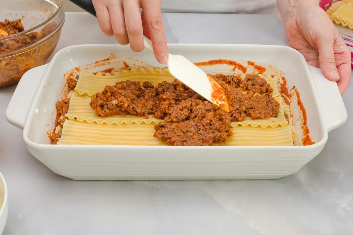 How Long to Cook Lasagna with Cooked Noodles