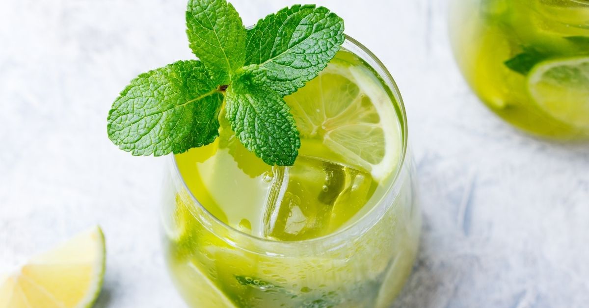 Alcoholic Drinks with Green Tea