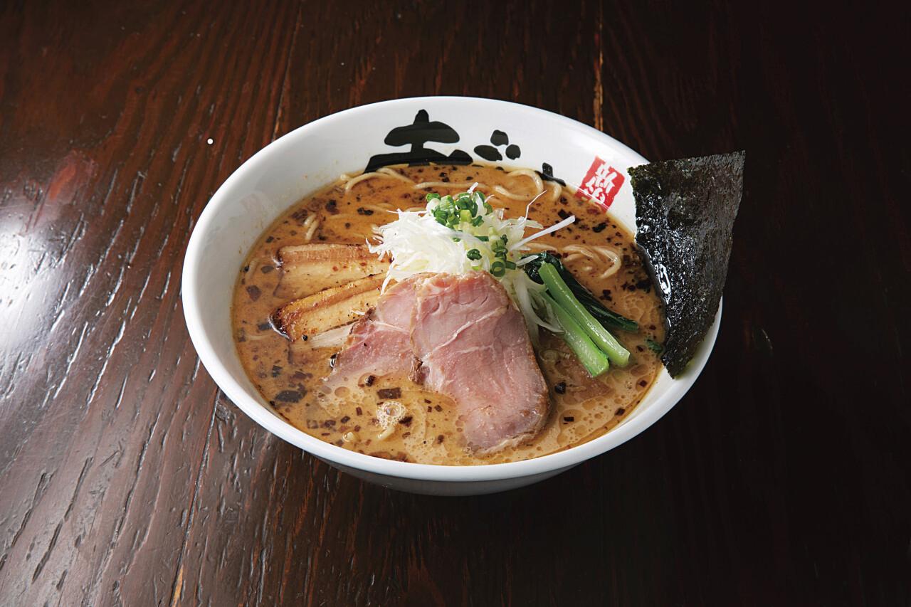 新潟・上越の巨星「麺屋あごすけ」が2026年も魅了し続ける理由：焼きあご出汁が紡ぐ奇跡の一杯と進化の全貌