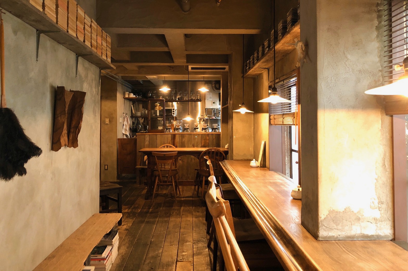 京都の路地裏に潜む漆黒の聖地。「エレファント ファクトリー コーヒー」が2026年も人々を魅了し続ける理由