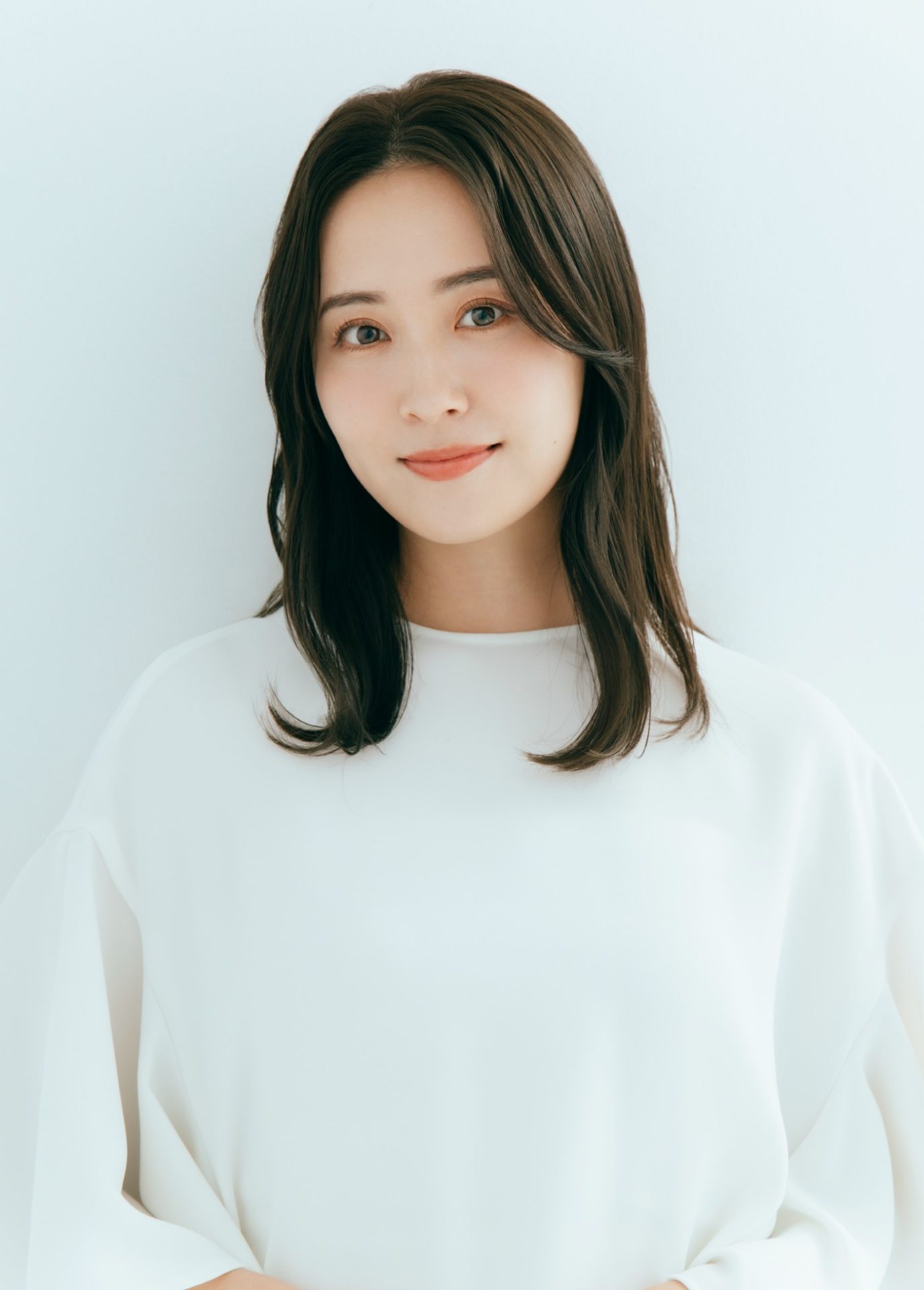 衛藤美彩の現在｜源田壮亮との結婚生活と2児の母となった最新の姿