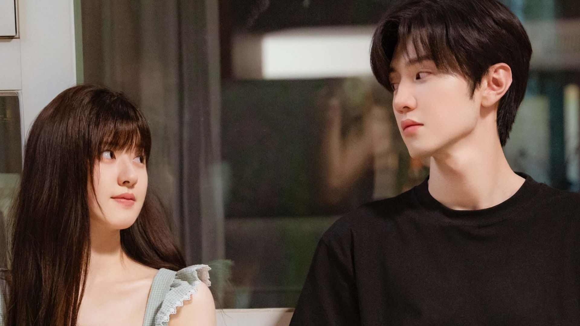 The Backseat Secret My Husband Ignored Short Drama