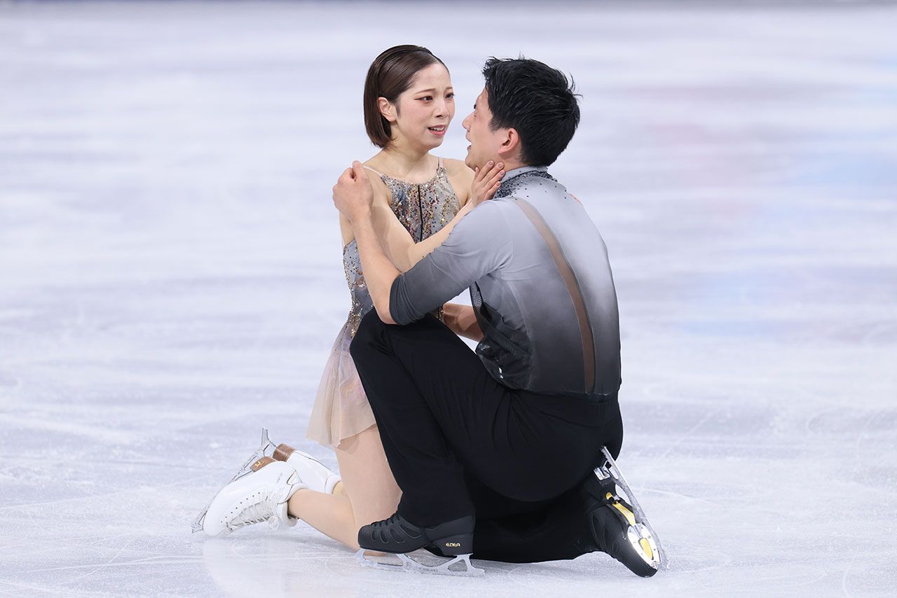 りくりゅうは本当に付き合っている？過度なスキンシップと真相