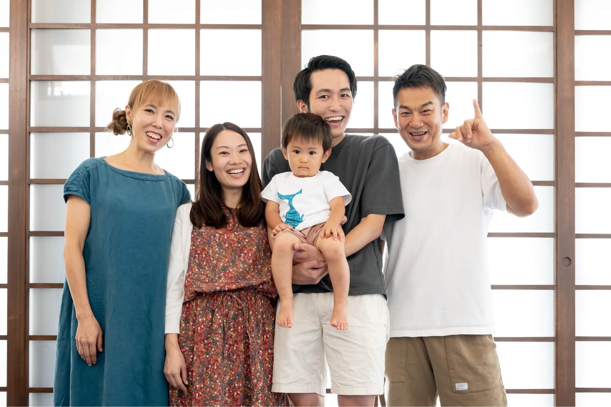 海外セレブ熱狂！見せパンツでおしゃれに垢抜ける最新着こなし術