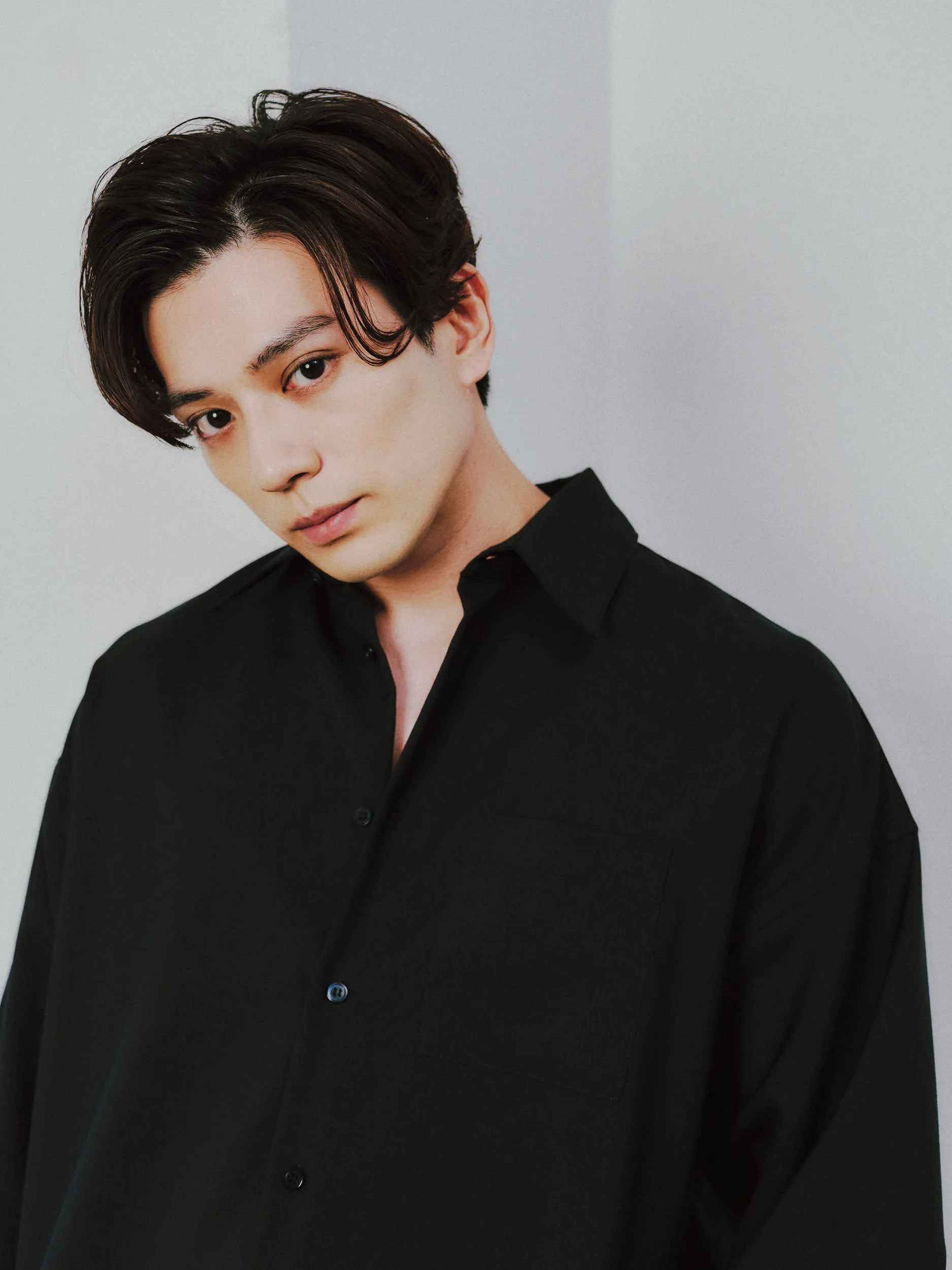 ゾロ役で世界を魅了！新田真剣佑ハリウッド最新作と撮影裏話を追う