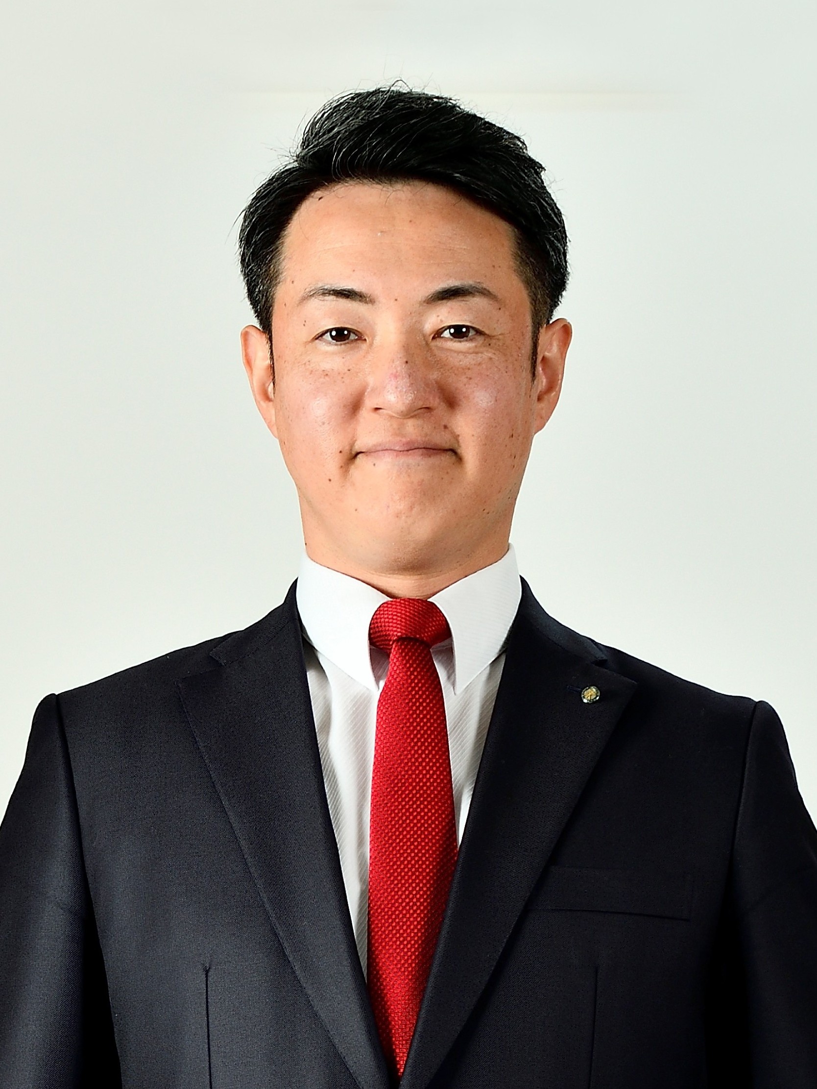 大阪市長は誰？横山英幸の経歴と年収・歴代比較で見えた評判の真相