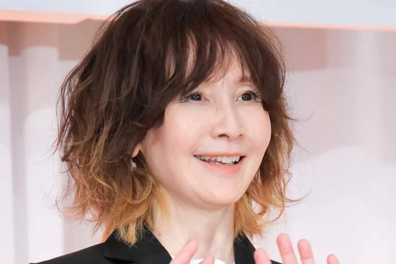 Youの年齢に日本中が驚愕！奇跡の美貌と自然体な生き方の全貌