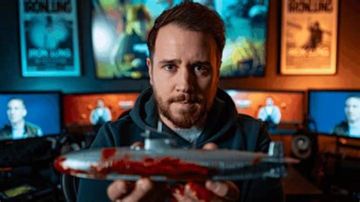 Iron Lung Movie Theaters: Where to Watch, What to Expect